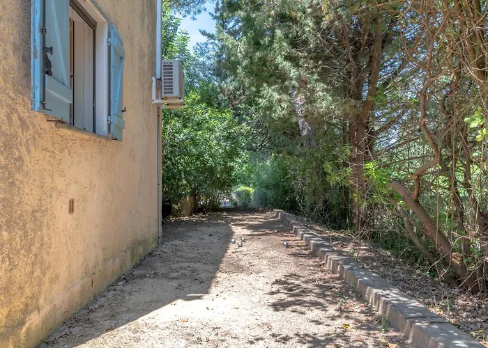 Holiday home La Tropezienne - Welkeys