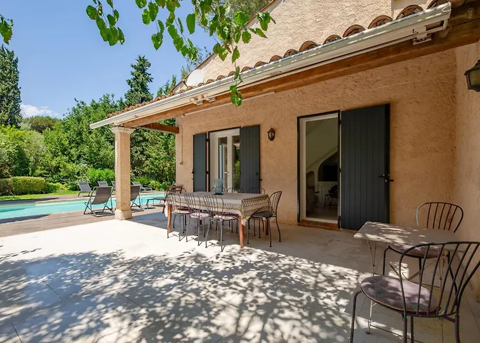 Holiday home La Tropezienne - Welkeys *